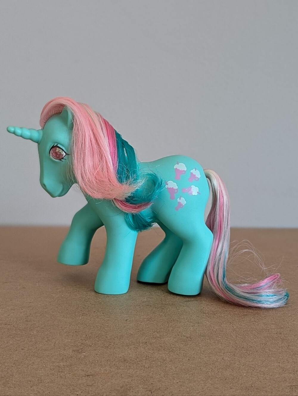 Vintage 1985 G1 My Little Pony "Fizzle" Twinkle Eyed Pony